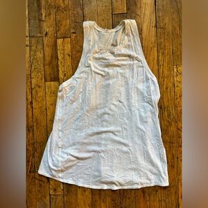 LULULEMON TANK SIZE 6